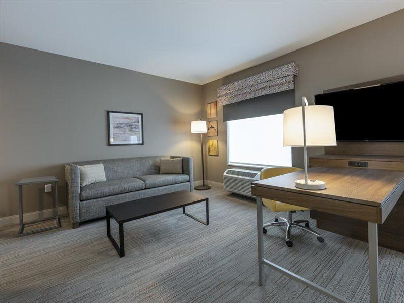 Hampton Inn & Suites Charlottetown Bagian luar foto