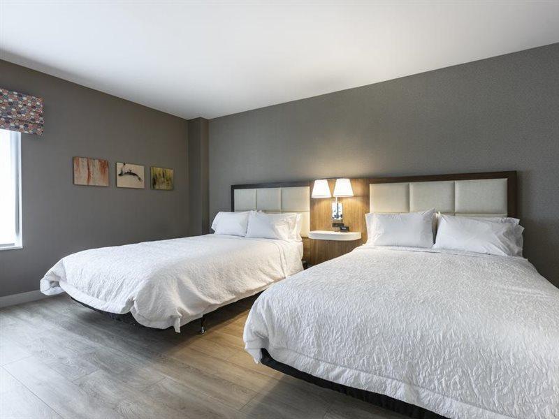 Hampton Inn & Suites Charlottetown Bagian luar foto