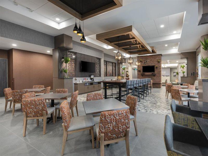 Hampton Inn & Suites Charlottetown Bagian luar foto