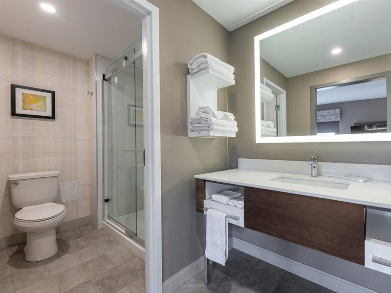 Hampton Inn & Suites Charlottetown Bagian luar foto