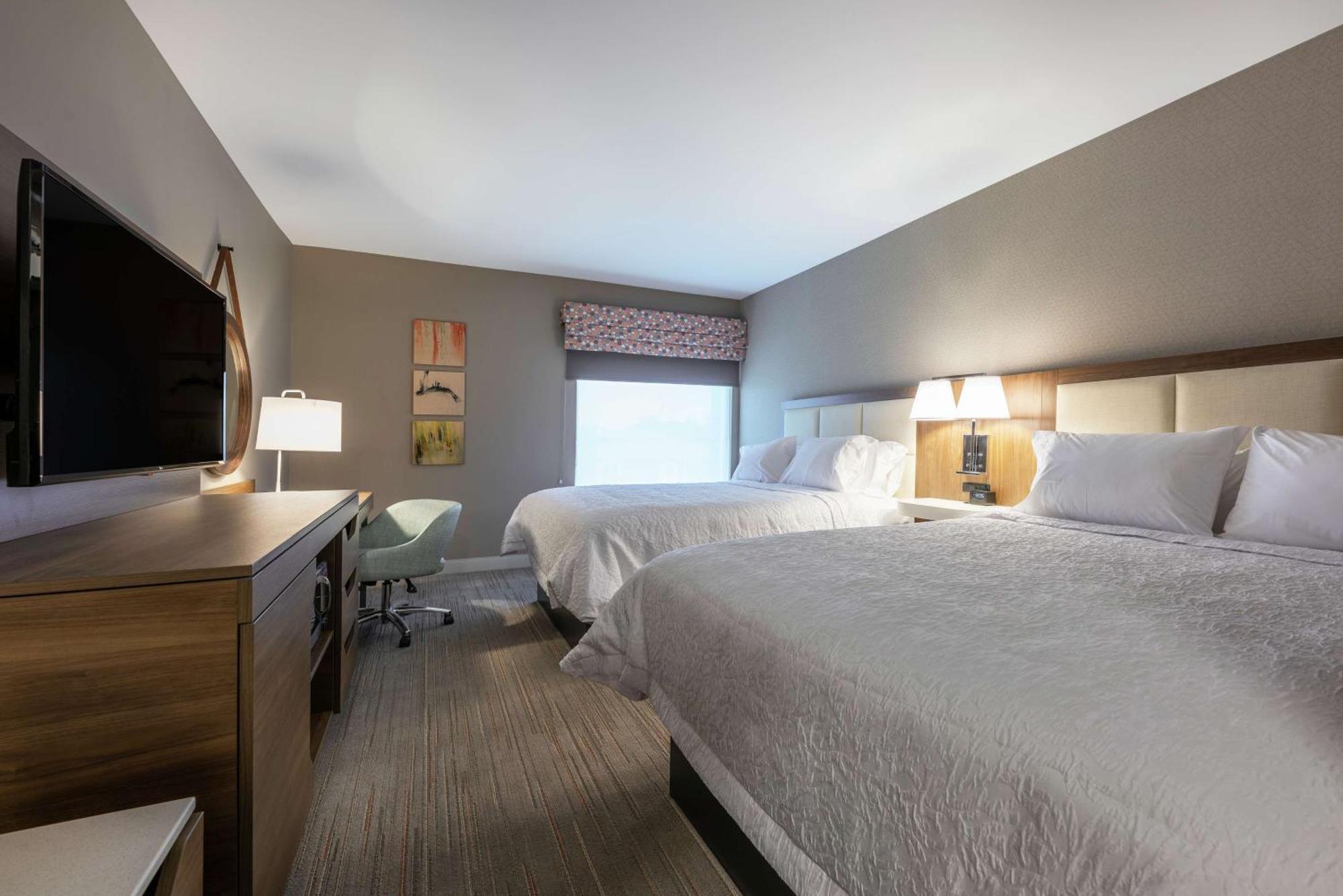 Hampton Inn & Suites Charlottetown Bagian luar foto