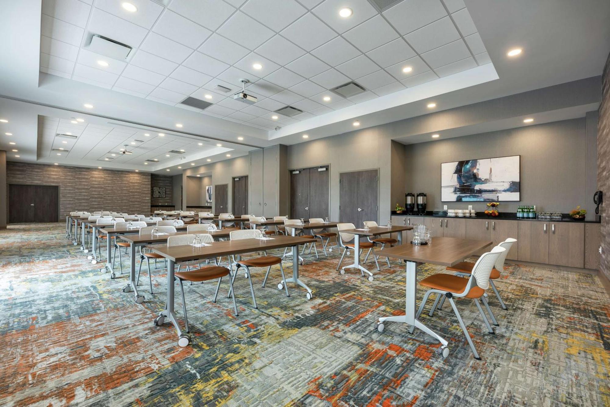 Hampton Inn & Suites Charlottetown Bagian luar foto