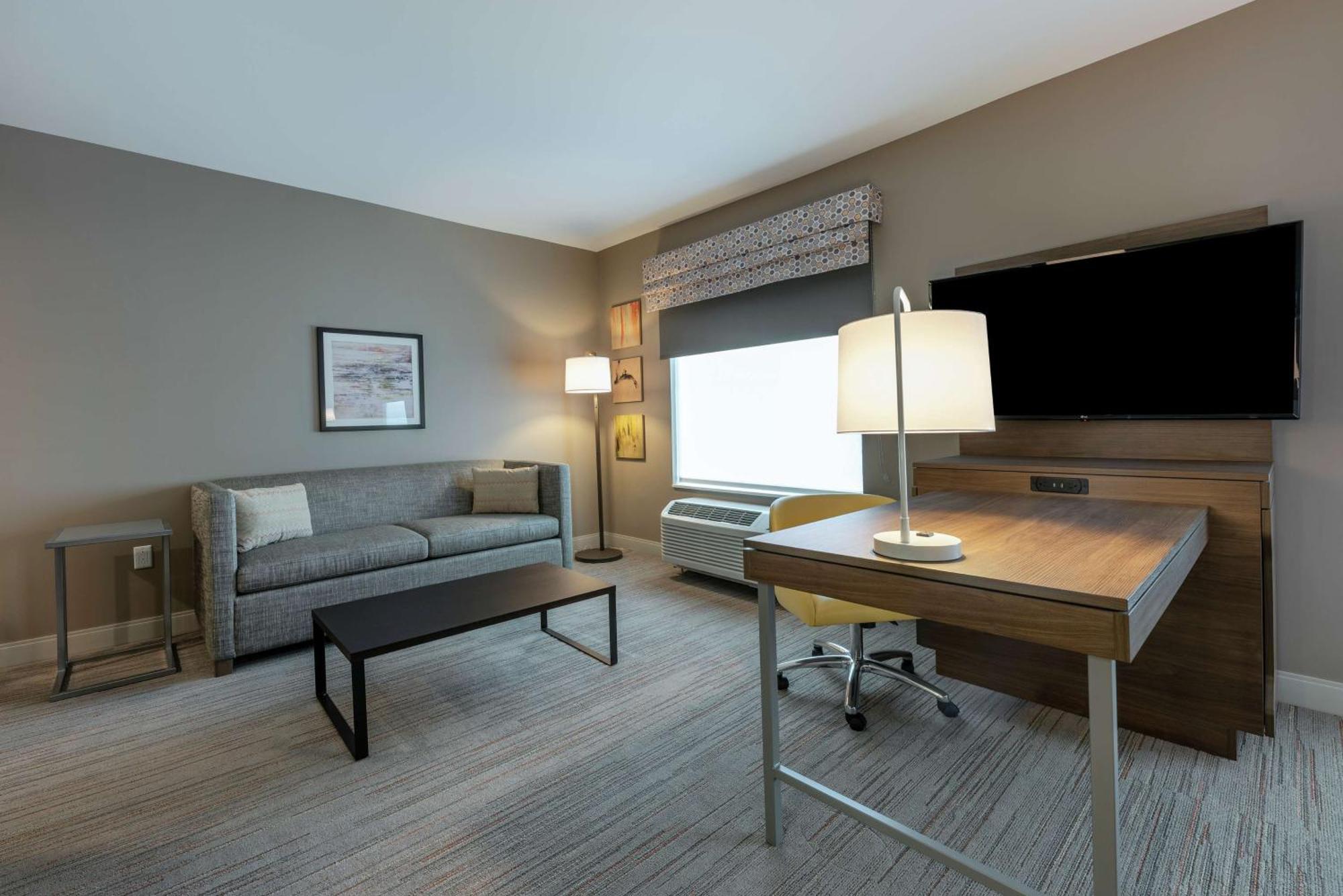 Hampton Inn & Suites Charlottetown Bagian luar foto