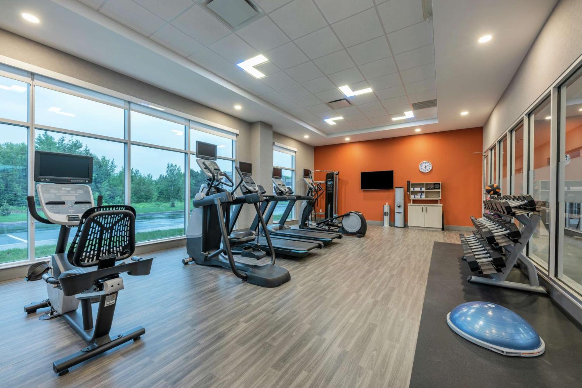 Hampton Inn & Suites Charlottetown Bagian luar foto